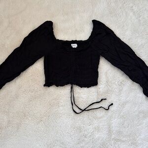 Cropped Black Ribbed Blouse